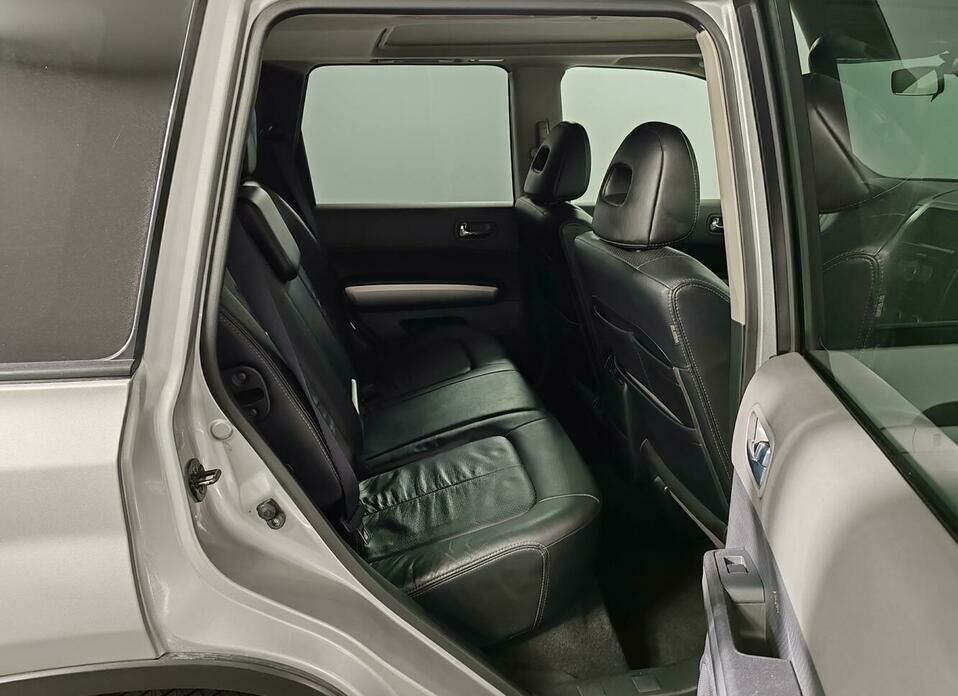 Nissan X-Trail 2.5 CVT (169 л.с.) 4WD