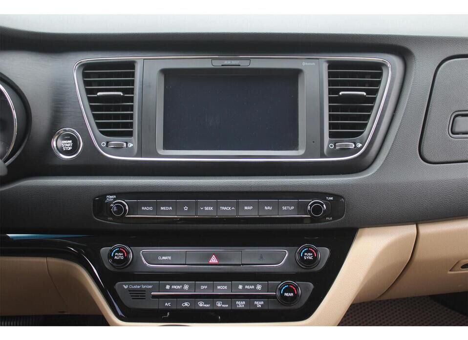 Kia Carnival, III 2.2d AT (202 л.с.)