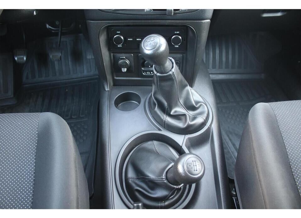 LADA (ВАЗ) Niva 1.7 MT (80 л.с.) 4WD