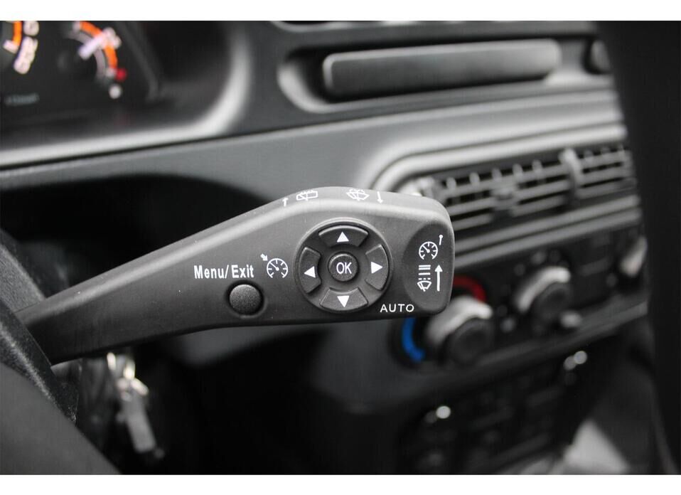 LADA (ВАЗ) Niva Travel, I Рестайлинг 1.8 MT (90 л.с.) 4WD