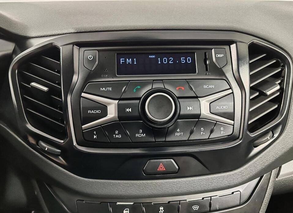 LADA (ВАЗ) Vesta, I 1.6 MT (106 л.с.)