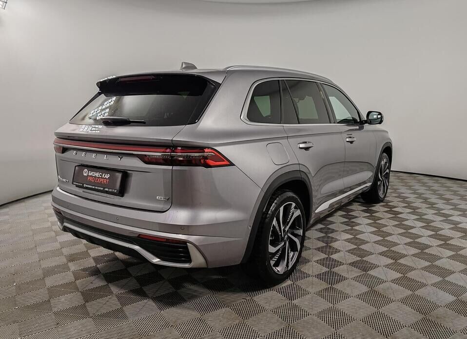 Geely Monjaro 2.0 AT (238 л.с.) 4WD