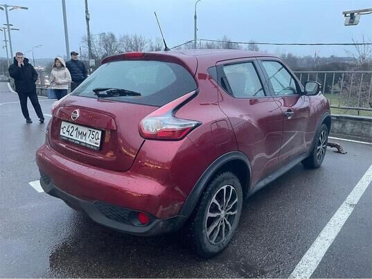 Nissan Juke, 2015 г., 66 464 км