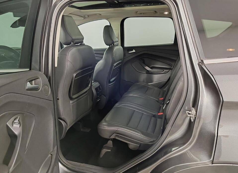 Ford Kuga 1.5 AT (182 л.с.) 4WD