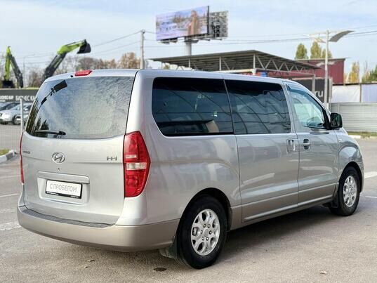 Hyundai H-1, 2013&nbsp;г., 263&nbsp;508&nbsp;км