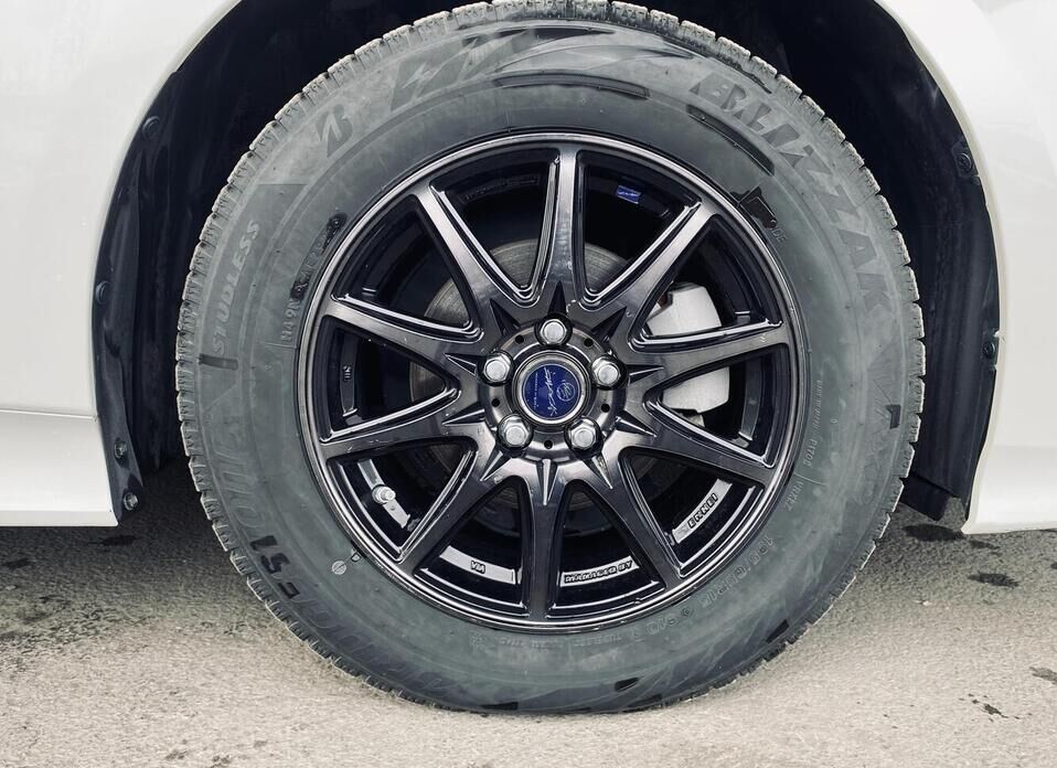 Toyota Prius, IV Рестайлинг (XW50) 1.8hyb AT (98 л.с.)