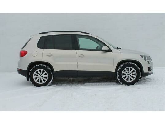 Volkswagen Tiguan, 2012 г., 232 475 км