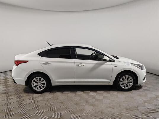 Hyundai Solaris, 2018&nbsp;г., 204&nbsp;549&nbsp;км