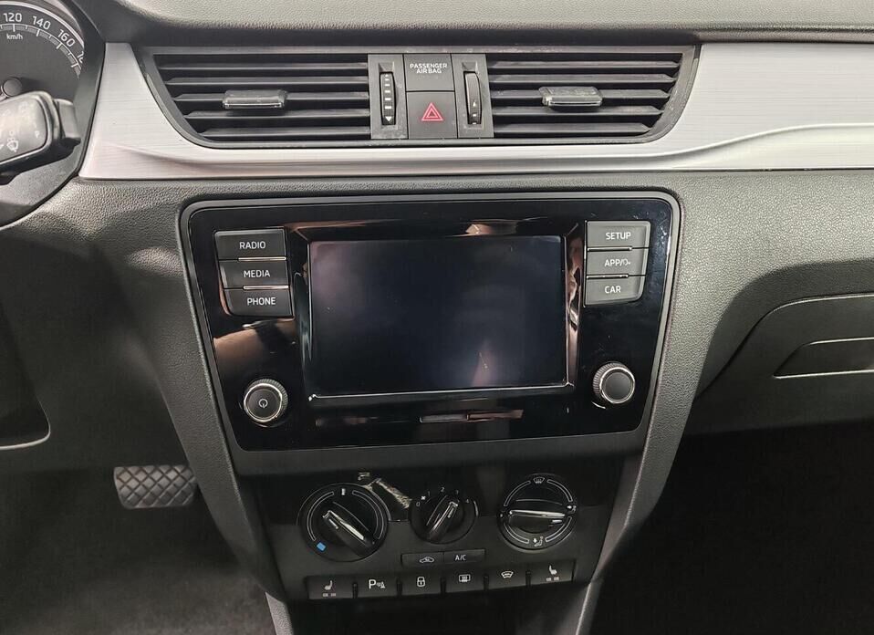 Skoda Rapid, I Рестайлинг 1.6 AT (110 л.с.)