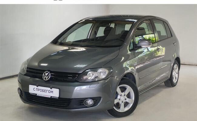 Volkswagen Golf Plus, II 1.6 AMT (102 л.с.)