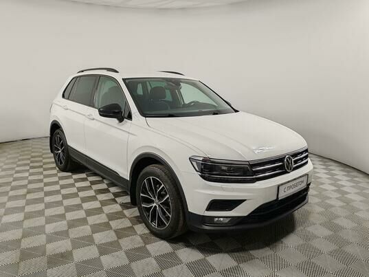 Volkswagen Tiguan, 2019 г., 79 996 км