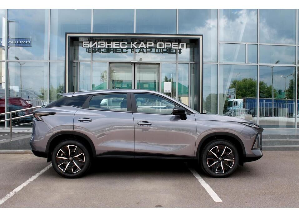 Omoda C5, II 1.5 AMT (147 л.с.)