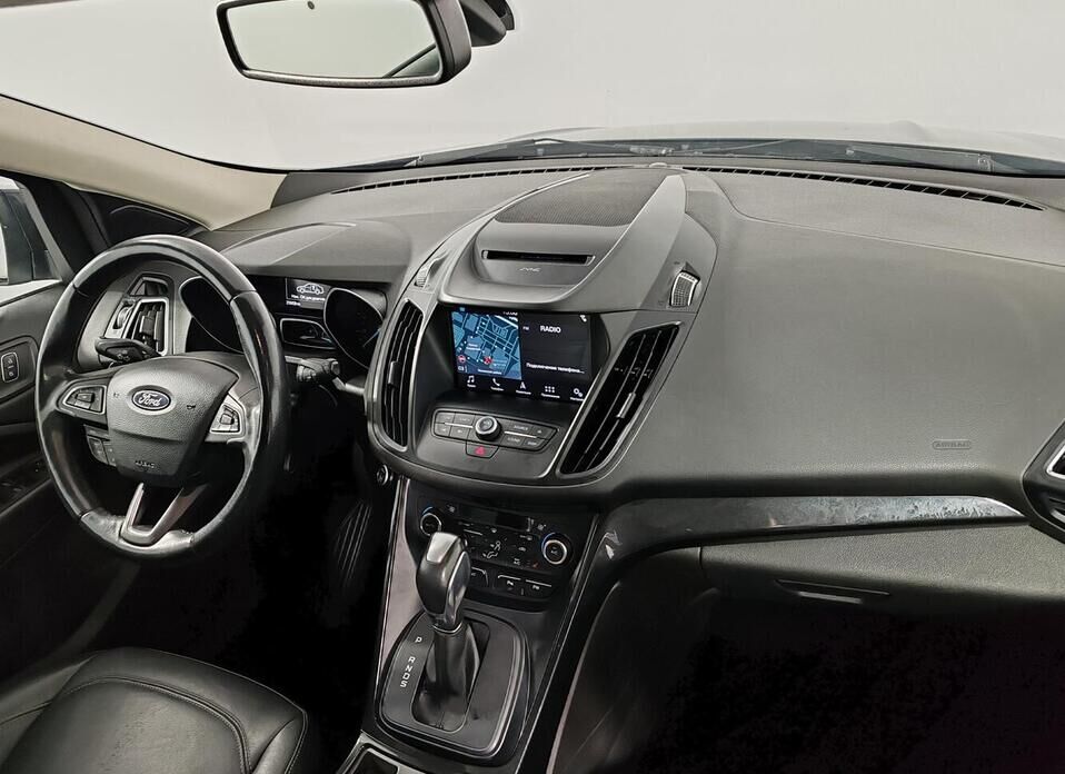 Ford Kuga 1.5 AT (182 л.с.) 4WD