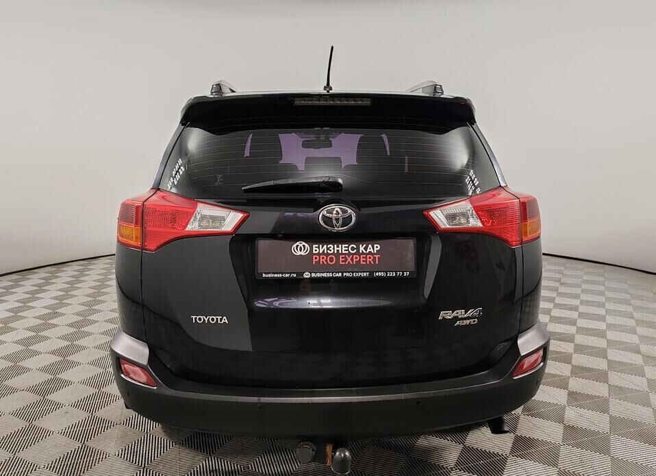 Toyota RAV4 2.2d AT (149 л.с.) 4WD