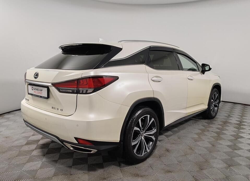 Lexus RX, IV Рестайлинг 300 2.0 AT (238 л.с.) 4WD