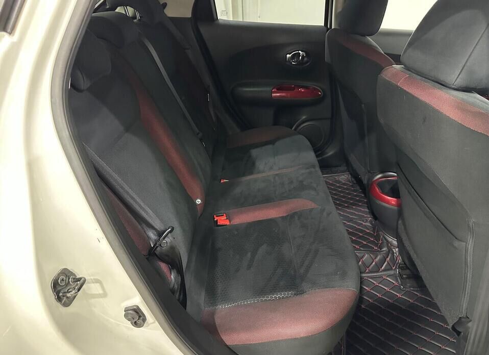 Nissan Juke, I 1.6 CVT (117 л.с.)