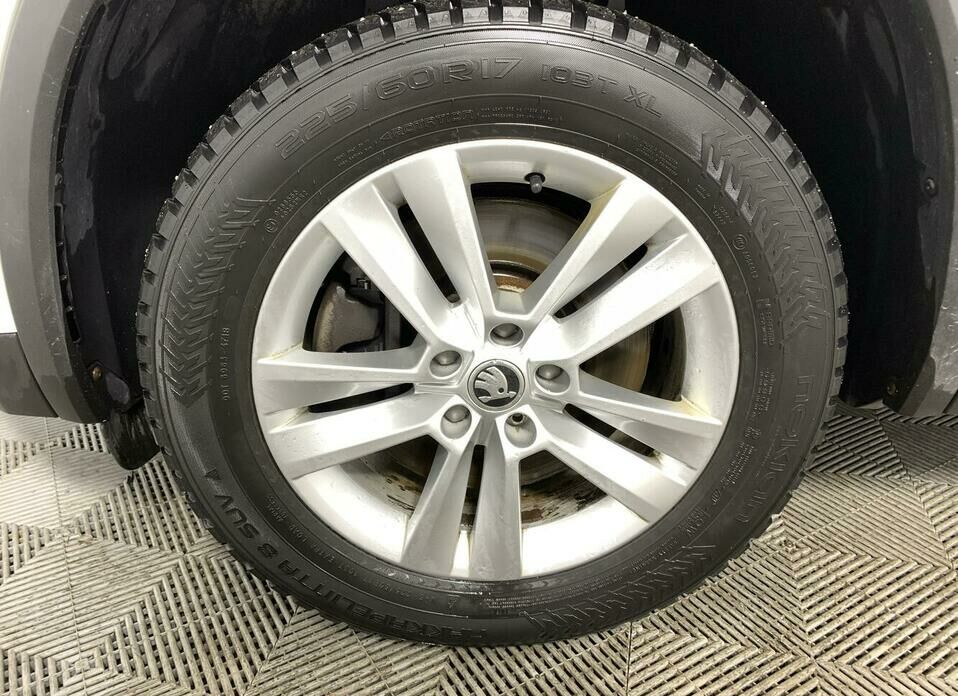 Skoda Kodiaq 2.0 AMT (180 л.с.) 4WD