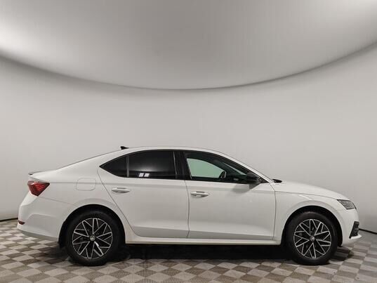 Skoda Octavia, 2021&nbsp;г., 80&nbsp;954&nbsp;км