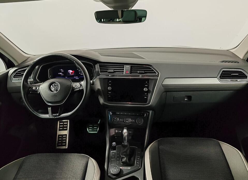 Volkswagen Tiguan, II 1.4 AMT (150 л.с.) 4WD