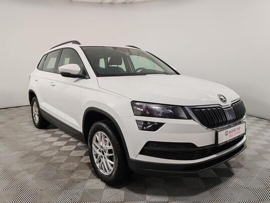 Skoda Karoq, 2021&nbsp;г., 54&nbsp;923&nbsp;км