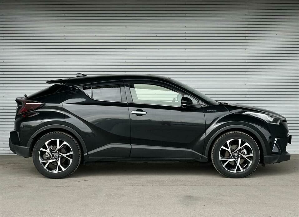 Toyota C-HR 1.8hyb AT (98 л.с.)