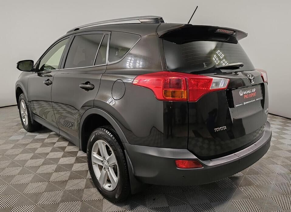 Toyota RAV4 2.0 CVT (146 л.с.) 4WD