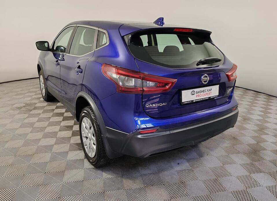 Nissan Qashqai, II Рестайлинг 1.2 CVT (115 л.с.)