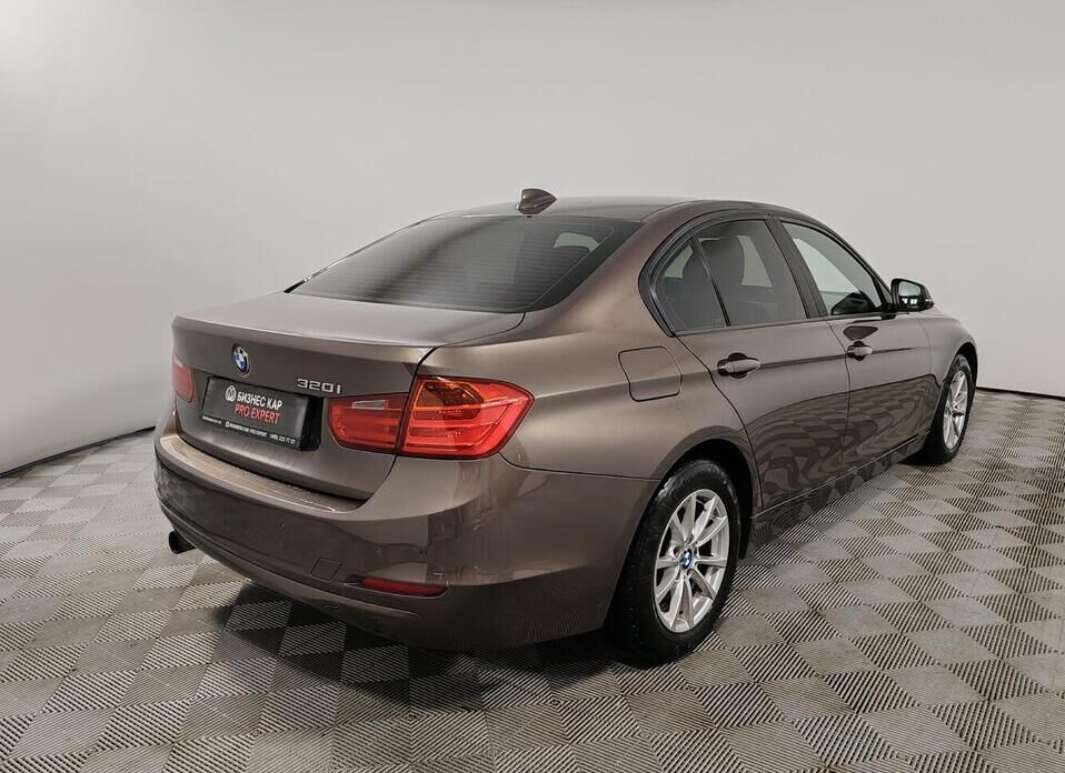BMW 3 серии, VI (F3x) 320i 2.0 AT (184 л.с.)