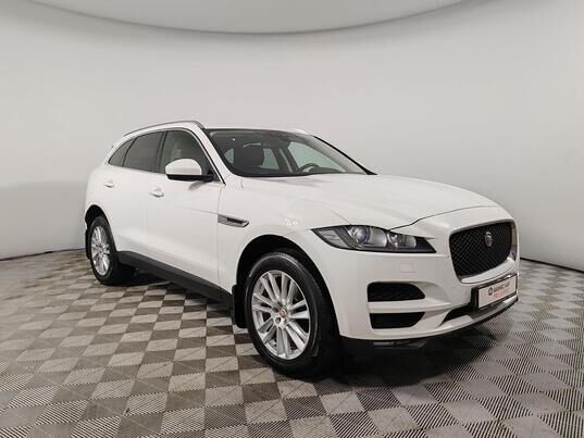 Jaguar F-Pace, 2017&nbsp;г., 136&nbsp;442&nbsp;км