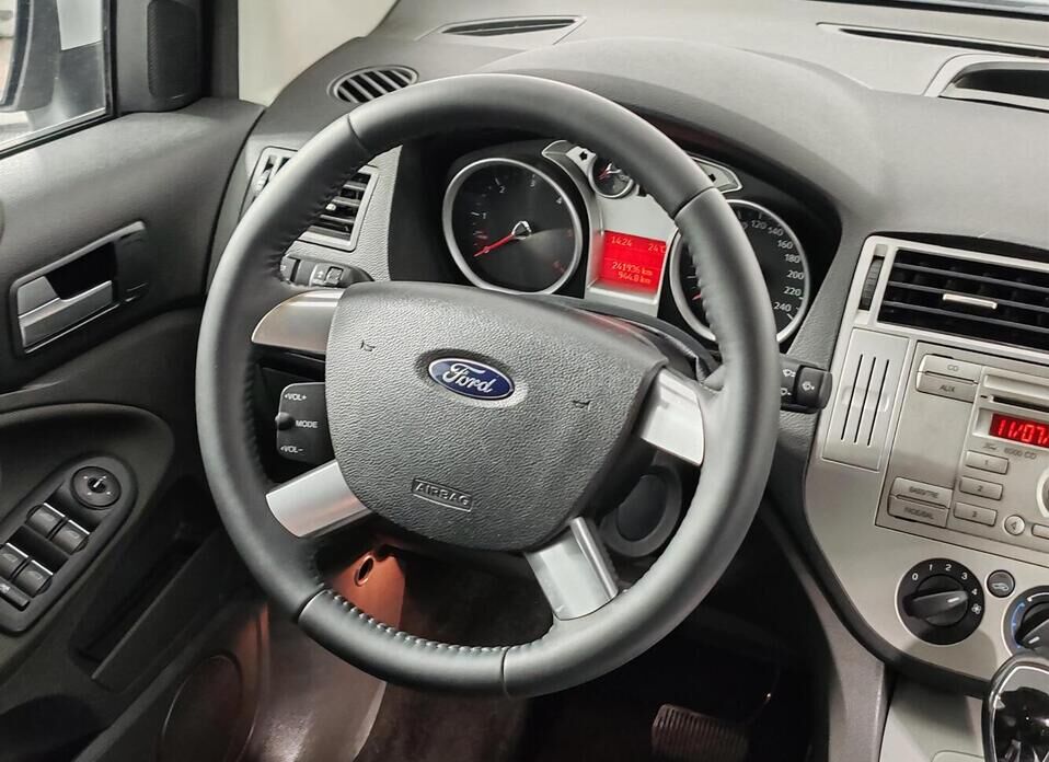 Ford Kuga, I 2.0d AMT (140 л.с.) 4WD