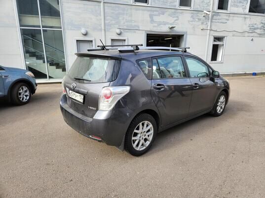 Toyota Verso, 2011 г., 272 160 км