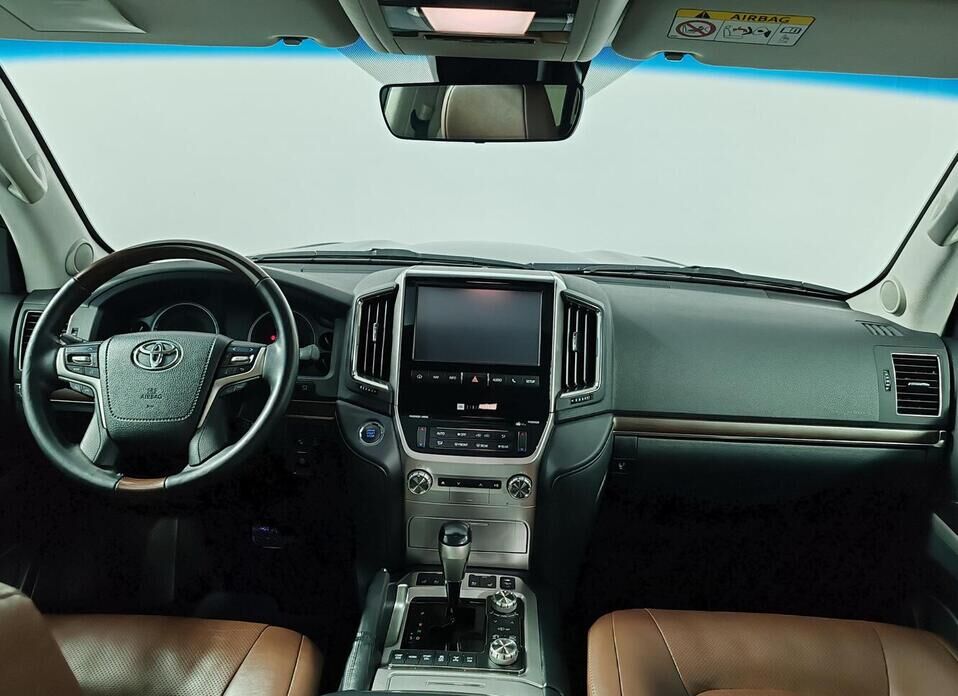 Toyota Land Cruiser, 200 Series Рестайлинг 2 4.5d AT (249 л.с.) 4WD