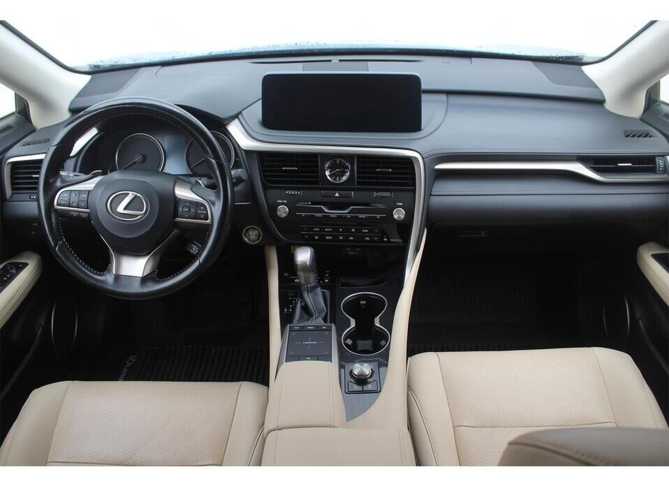Lexus RX, IV Рестайлинг 300 2.0 AT (238 л.с.) 4WD