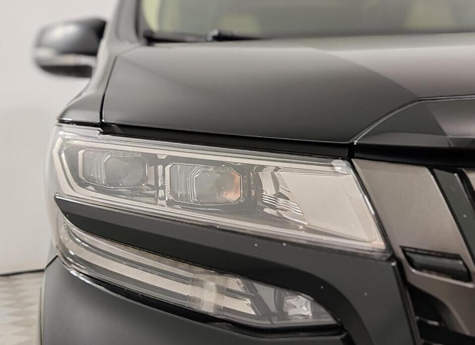 Toyota Alphard 3.5 AT (300 л.с.)