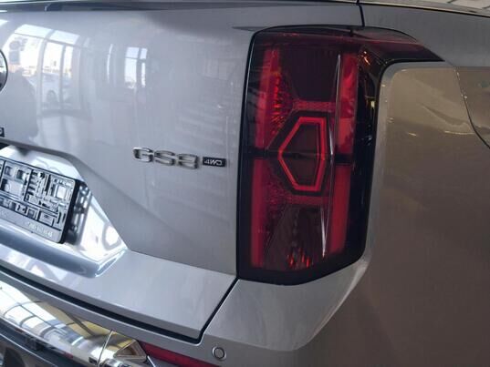 GAC GS8