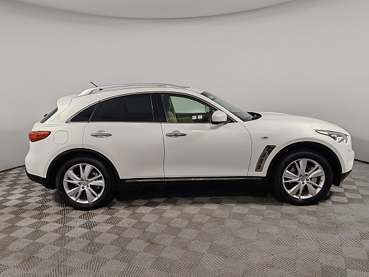 Infiniti FX, 2012 г., 147 901 км