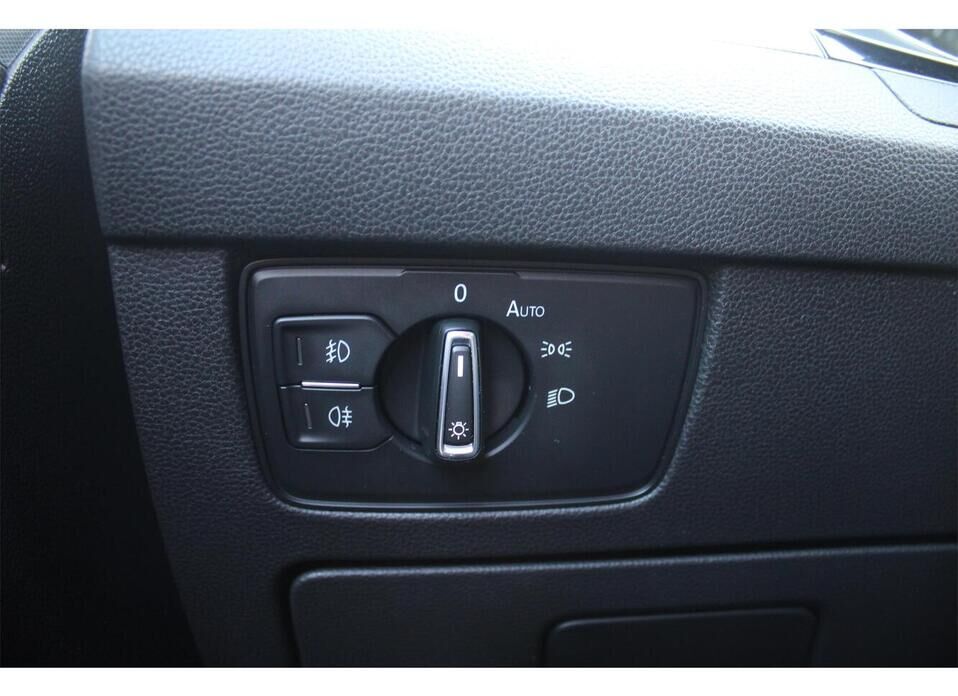 Volkswagen Passat, B8 1.8 AMT (180 л.с.)