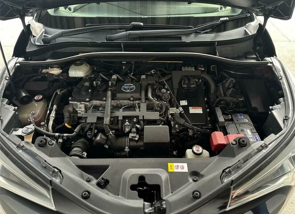 Toyota C-HR 1.8hyb AT (98 л.с.)