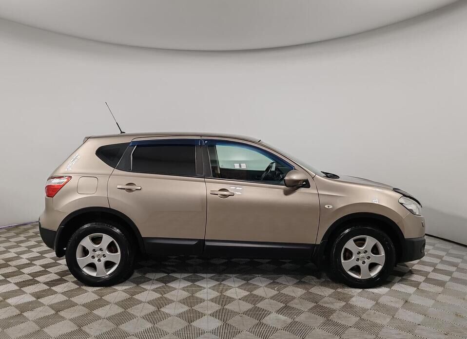 Nissan Qashqai, I Рестайлинг 2.0 CVT (141 л.с.) 4WD