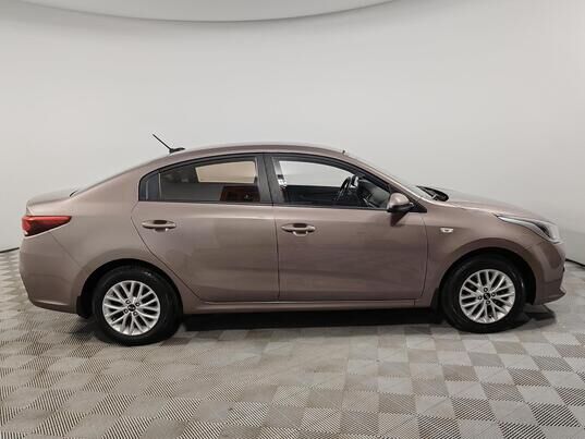 Kia Rio, 2018&nbsp;г., 111&nbsp;384&nbsp;км