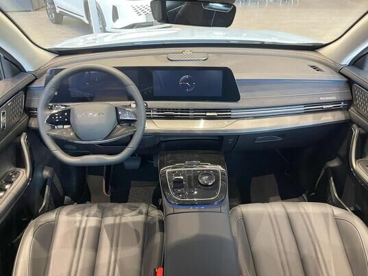 EXEED LX Premium