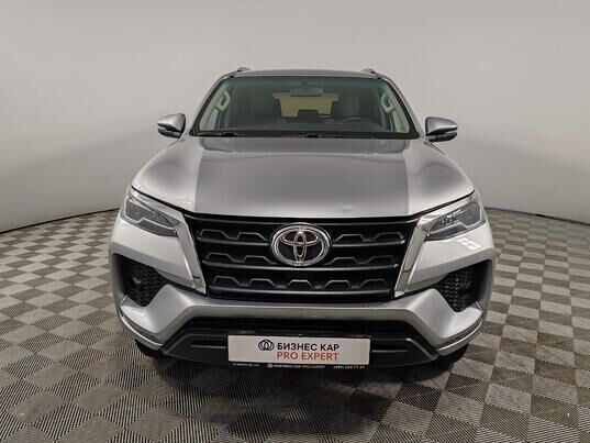 Toyota Fortuner, II Рестайлинг, 2020 г., 82 504 км