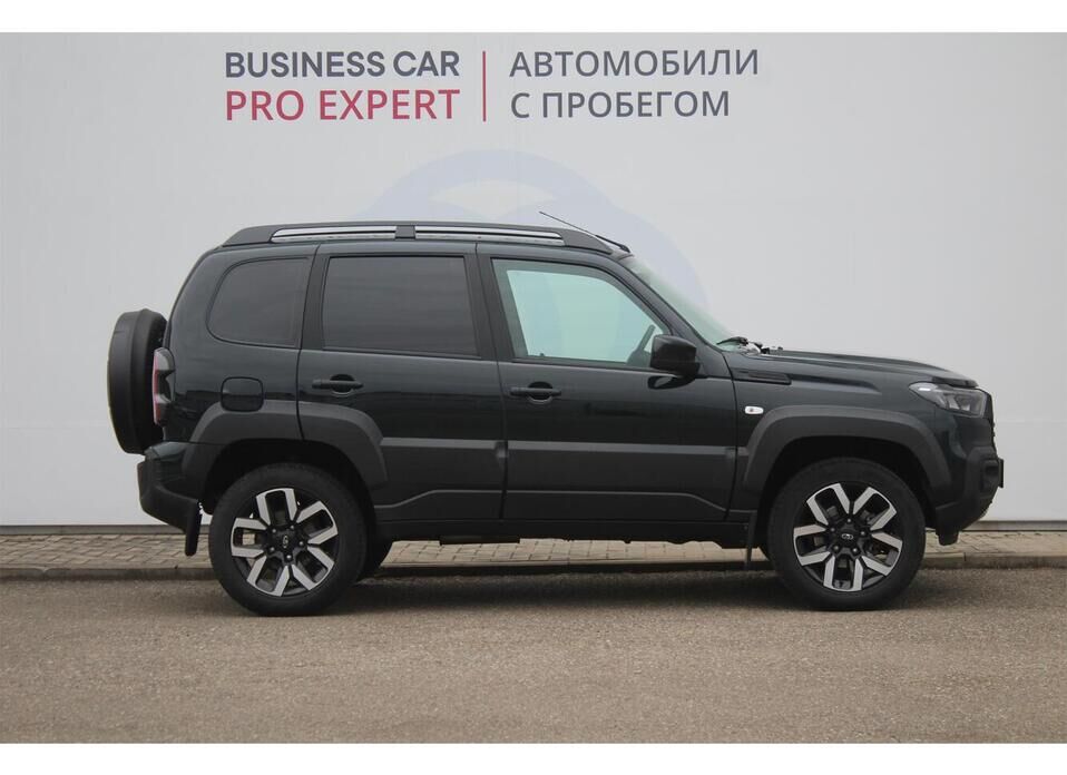 LADA (ВАЗ) Niva Travel, I Рестайлинг 1.8 MT (90 л.с.) 4WD