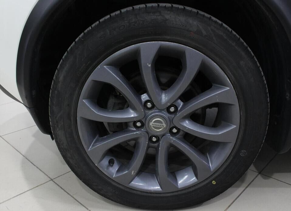 Nissan Juke, I 1.6 CVT (117 л.с.)