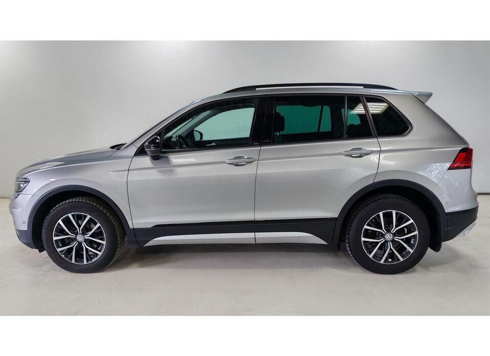 Volkswagen Tiguan, II 2.0d AMT (150 л.с.) 4WD