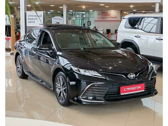 Toyota Camry, 2022 г., 13 077 км