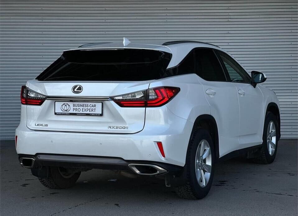 Lexus RX 200t 2.0 AT (238 л.с.)