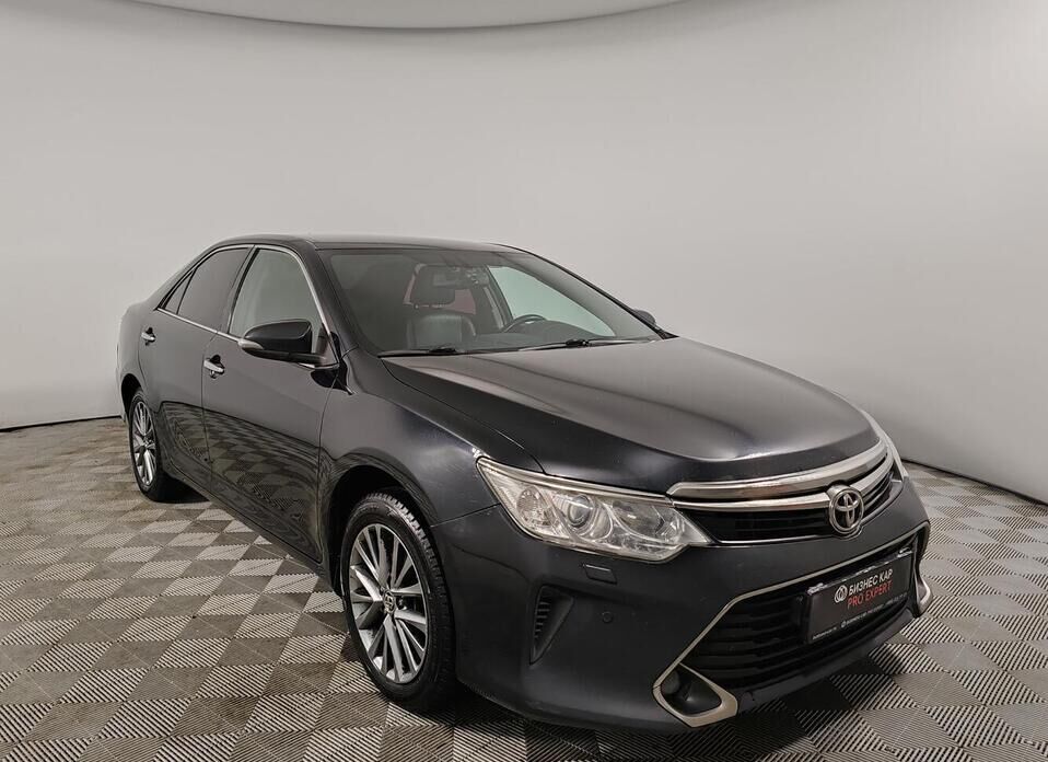 Toyota Camry, VII (XV50) Рестайлинг 2.5 AT (181 л.с.)