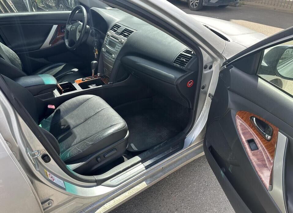 Toyota Camry, VI (XV40) 2.4 AT (167 л.с.)