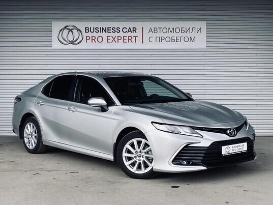 Toyota Camry, 2021&nbsp;г., 77&nbsp;424&nbsp;км